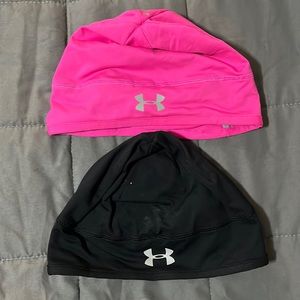Under Armor winter hat with ponytail hole.